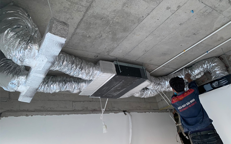 lap-dat-dieu-hoa-am-tran-noi-ong-gio-4 Thi công lắp đặt điều hòa âm trần nối ống gió