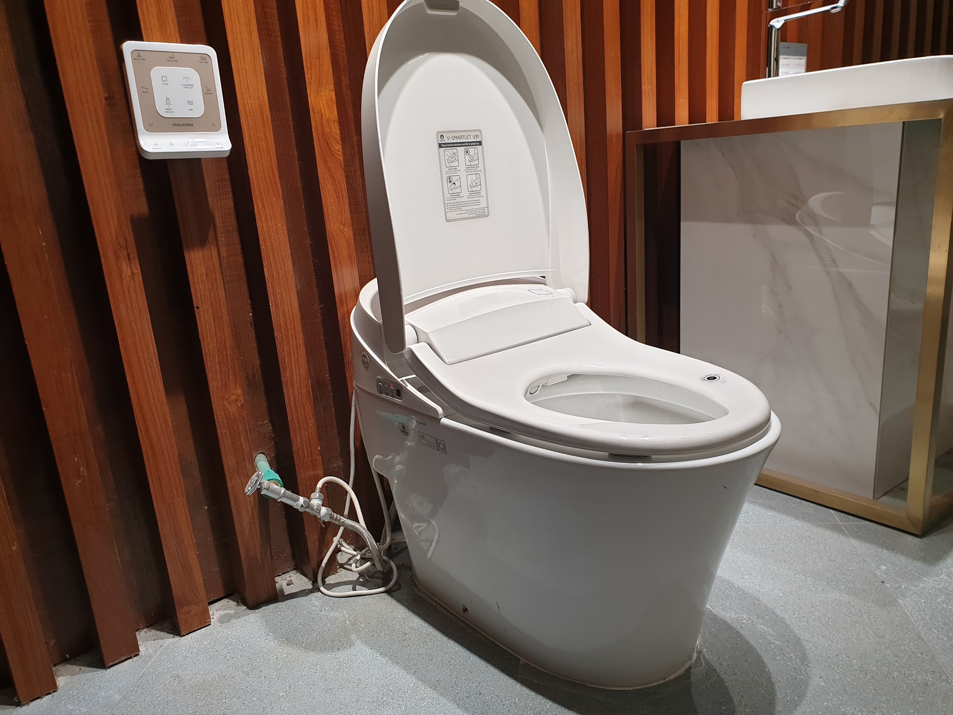 viglacera-v91-2-e68bde0c-040c-434d-b268-bf4a17d58b77