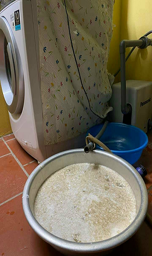 bot-ve-sinh-duong-ong-be-easy-2