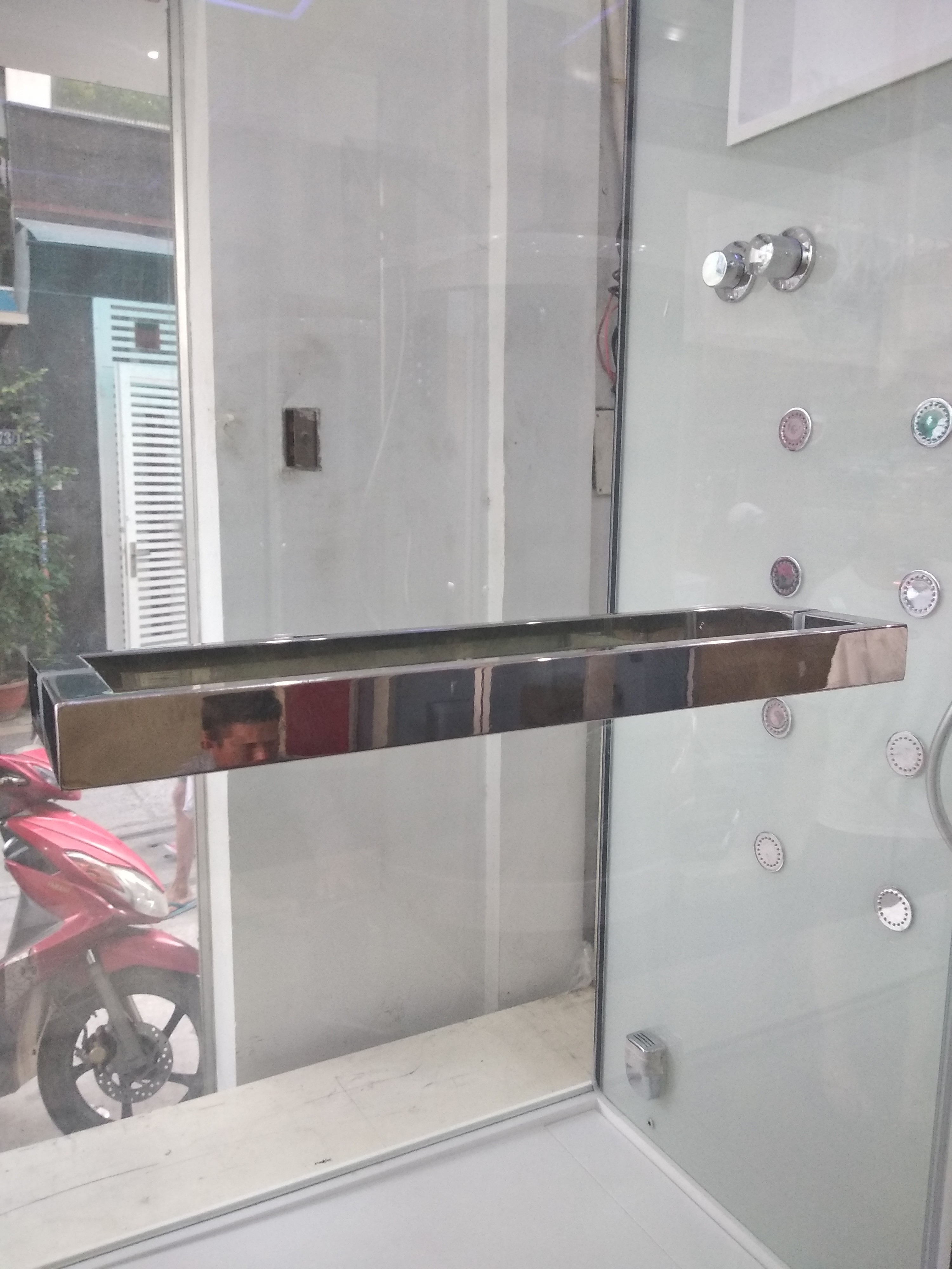 eu-a8058-1-26 Tay cầm cửa bằng inox EU-8058