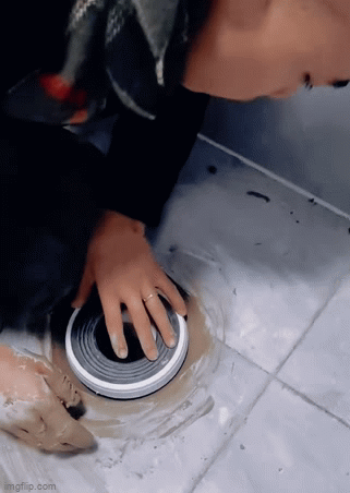 thiet-bi-chuyen-vi-tri-lo-cho-bon-cau